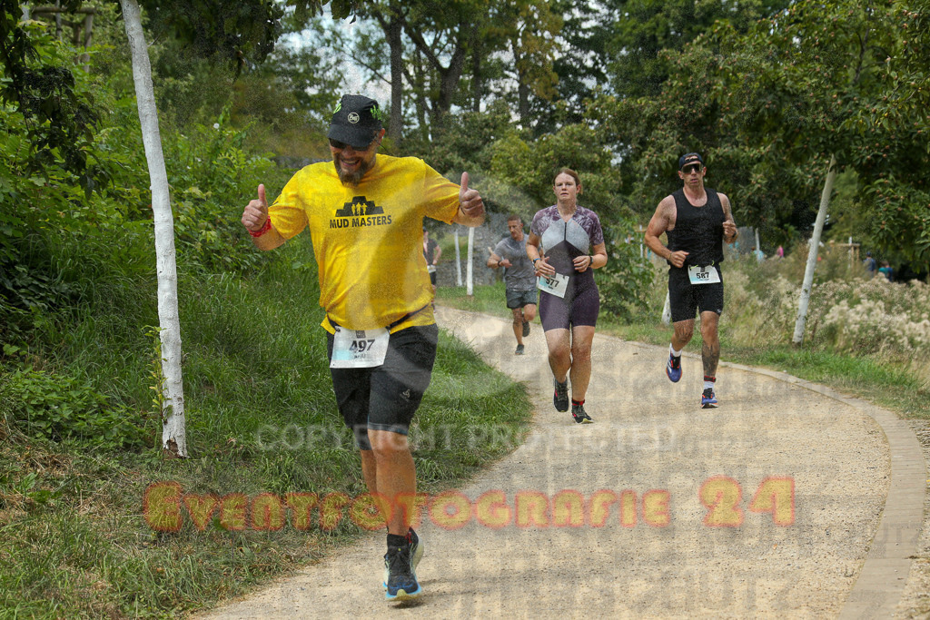 250824_1415_EX1_5550 | Sportfotografie im Rhein-Sieg Kreis, Köln, Bonn, NRW, Rheinland Pfalz, Hessen, etc. Unser Tätigkeitsfeld umfasst den Laufsport vom Volkslauf über den Marathon, Duathlon, Triathon bis zum Ultralauf wie Kölnpfad Ultra oder Schindertrail.