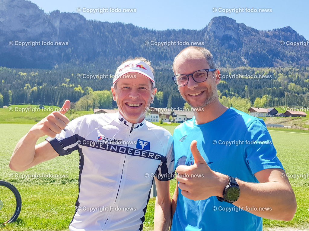 Ronald Ecker_ Prakt. Arzt Marchtrenk_ 07.05.2023-11 | 07.05.2023, Marchtrenk, AUT, Ronald Ecker, im Bild Ronald Ecker (Prakt. Arzt) mit Andres Goldberger (ehem. Skispringer) - REPRO