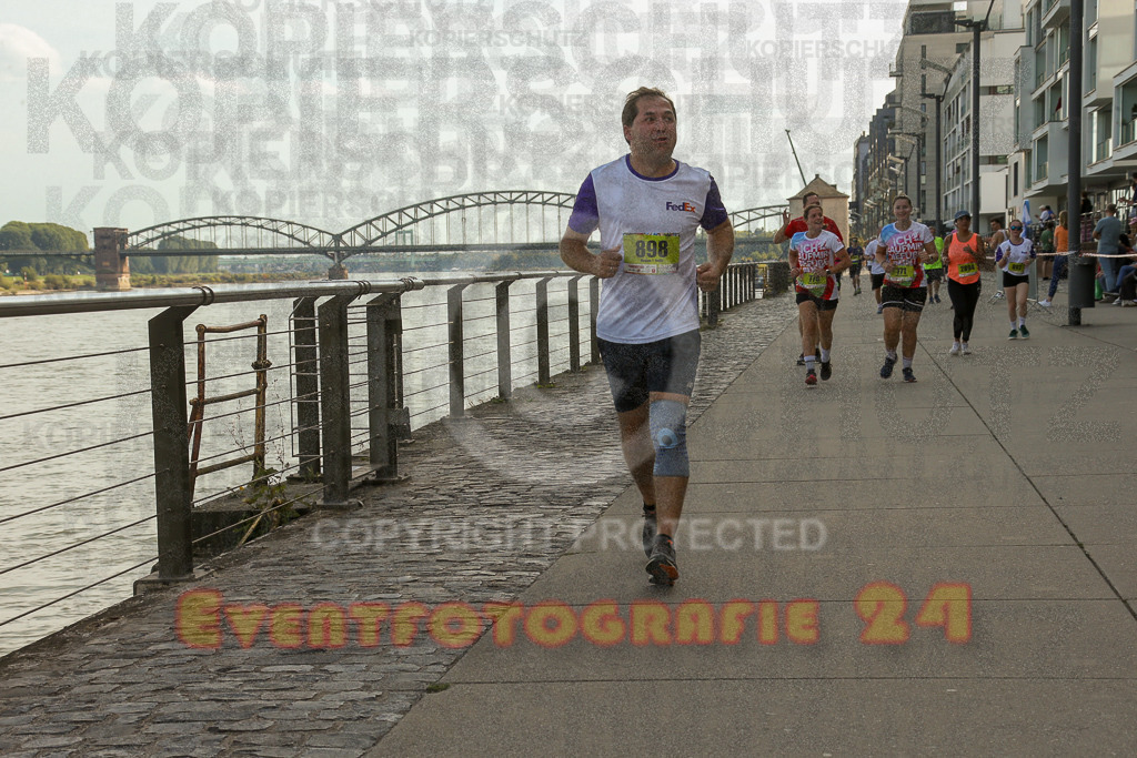 250920_1452_EX1_8051 | Sportfotografie im Rhein-Sieg Kreis, Köln, Bonn, NRW, Rheinland Pfalz, Hessen, etc. Unser Tätigkeitsfeld umfasst den Laufsport vom Volkslauf über den Marathon, Duathlon, Triathon bis zum Ultralauf wie Kölnpfad Ultra oder Schindertrail.