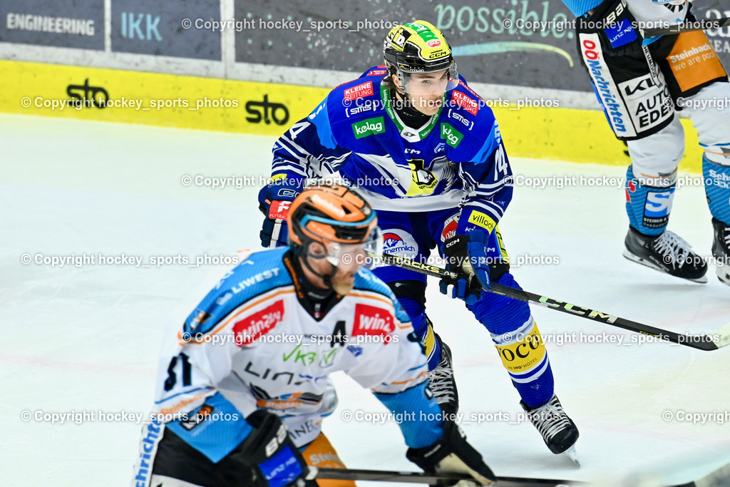 EC IDM Wärmepumpen VSV vs. STEINBACH BLACK WINGS LINZ  | #14 TSCHURNIG Johannes EC VSV, EC IDM Wärmepumpen VSV vs. STEINBACH BLACK WINGS LINZ , EC IDM Wärmepumpen VSV vs. STEINBACH BLACK WINGS LINZ  am 28.01.2025 in Villach (Stadthalle Villach), Austria, (Photo by Bernd Stefan)