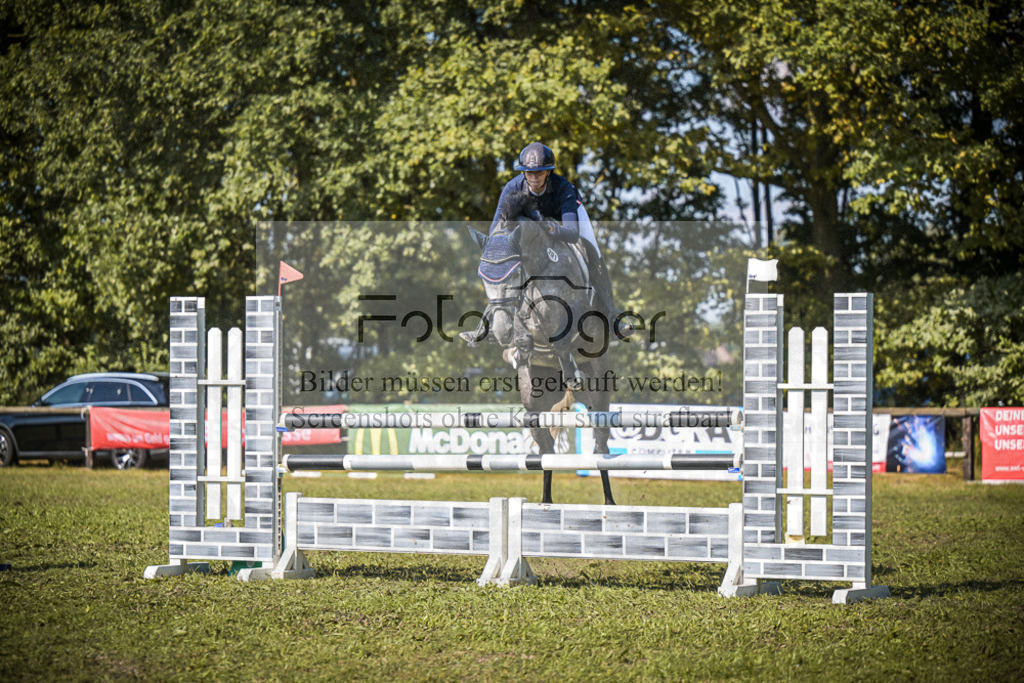 DOS_0255 | Entdecke hochwertige Reitturnierfotos von Foto Oger. Professionell, emotional und authentisch – jetzt Lieblingsmomente im Shop bestellen.Deutschlandweite Turnierfotografie. - Realisiert mit Pictrs.com