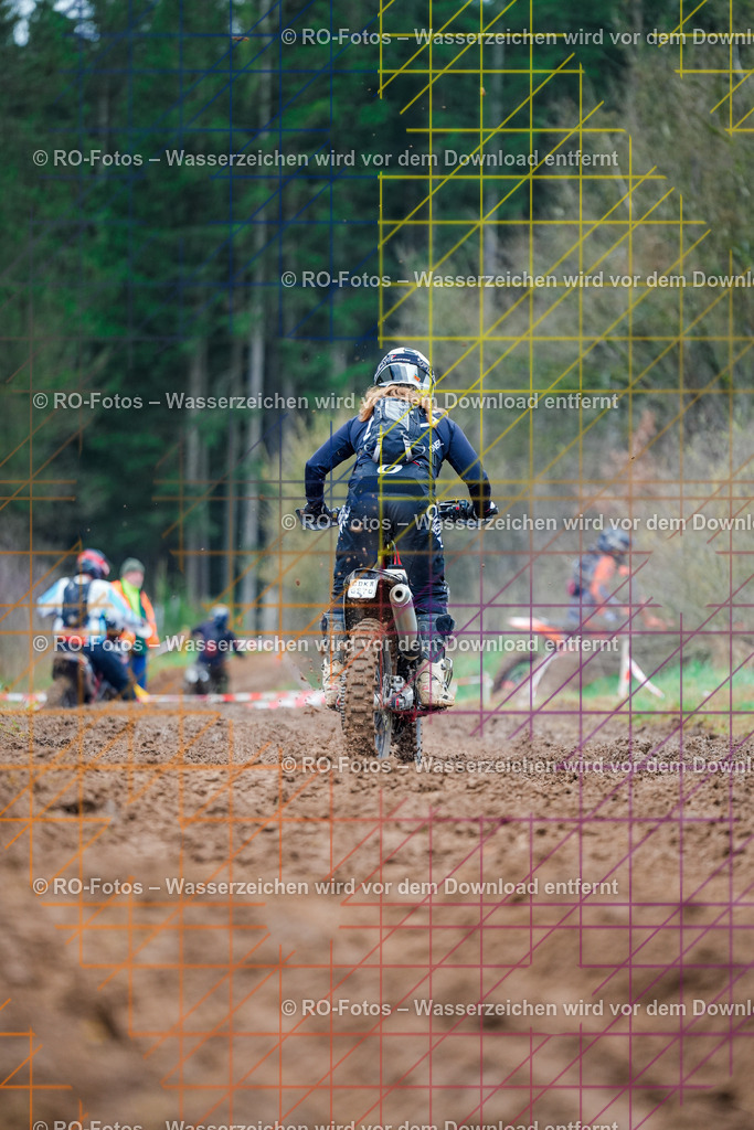 4 Lauf Mernes-339 | Sportfotografie von RO-Fotos: Motorsport, Motocross, Enduro, Laufveranstaltungen und Triathlon. Professionelle Fotos von Sportlern und Events. - Realisiert mit Pictrs.com