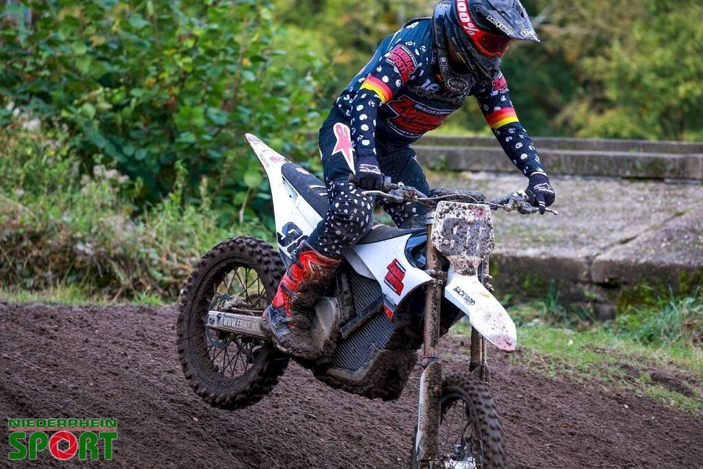 OpenTrack2024_Sonntag_Experten_127 | Bildergalerie von Sport-Ereignissen aber auch von weiteren spannenden Dingen - nicht nur vom Niederrhein. In Anlehnung an den bekannten Spruch von Hanns Dieter Hüsch heißt das Motto: "Niederrhein ist überall".  - Realisiert mit Pictrs.com