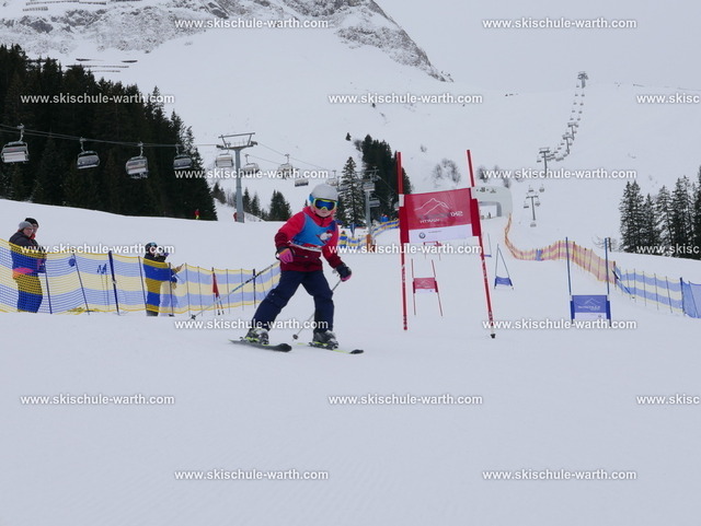 Gruppe Marie (4) | Photos von der Skischule Warth - Realisiert mit Pictrs.com