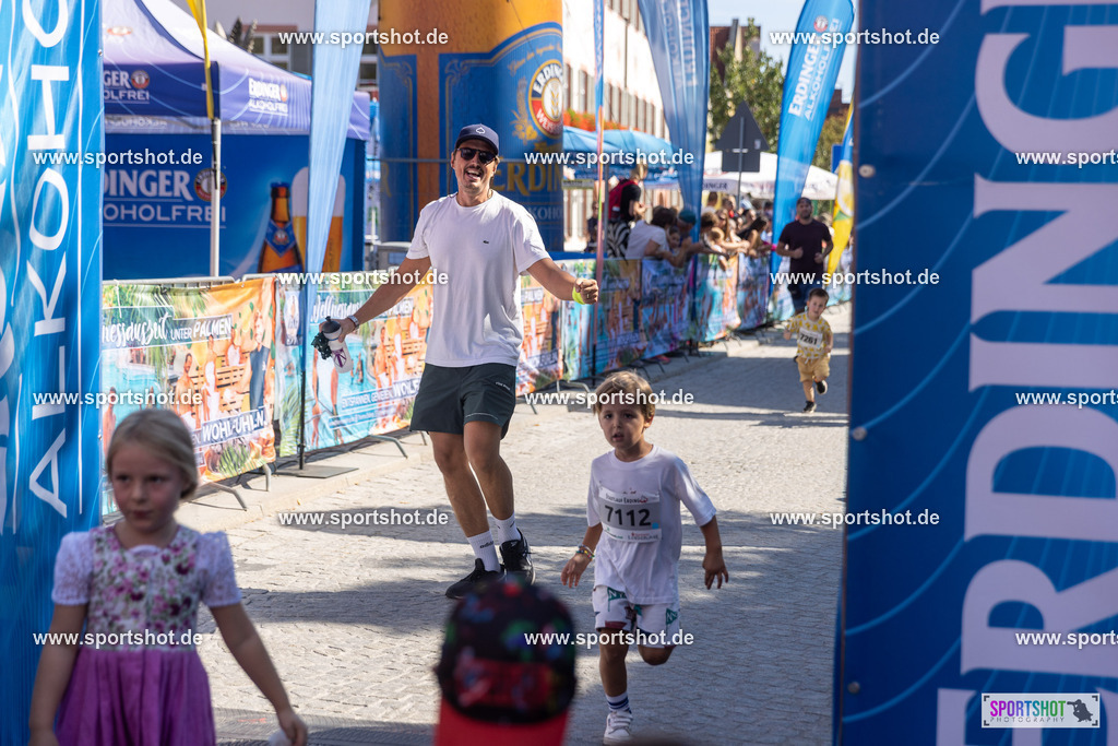 VJ__2971 | Stadtlauf Erding 2025 #stadtlauferding #erdingstadtlauf #stadtlauf_erding #laufmotivation #trisporterding #yourpictrs #sportshot_your_pictrs