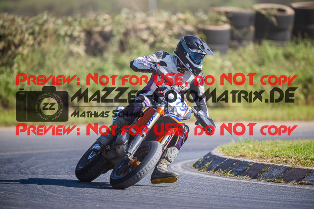 MaZZes_FotoMatrix_230916_3704 | S3