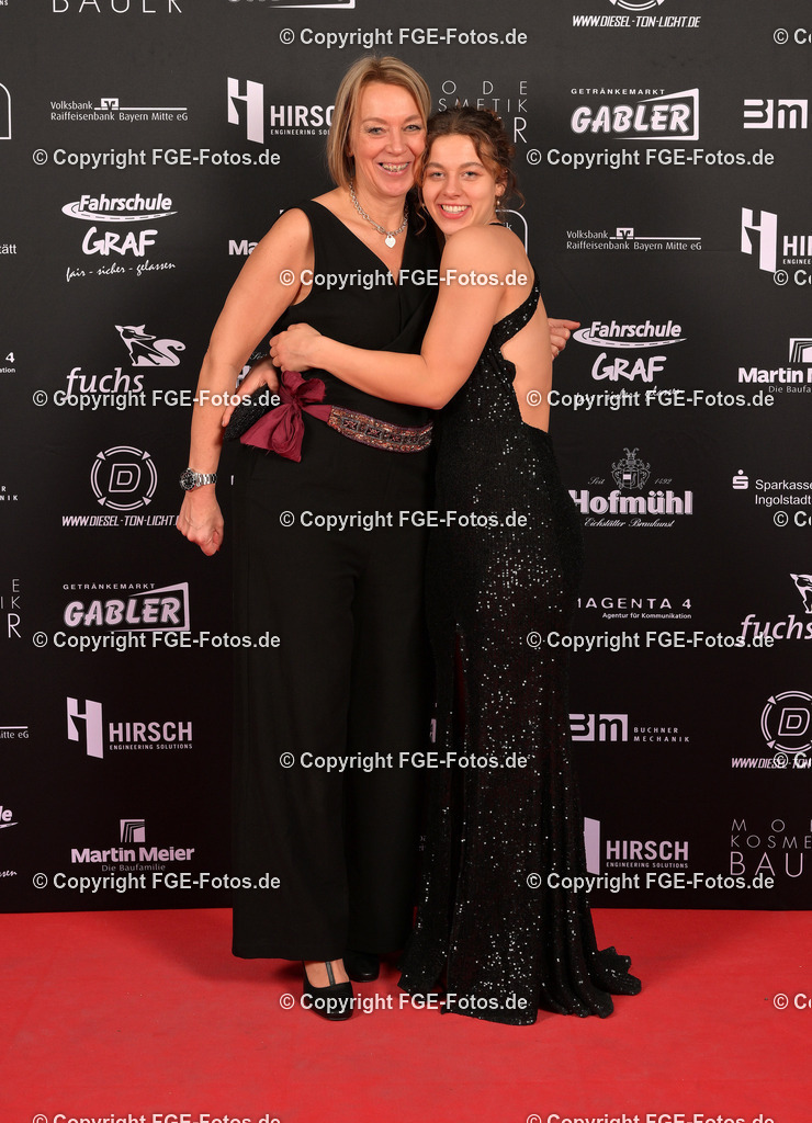 20240114-fge-fotos-0344 | Eröffnungsball der FGE am 14.01.2024 im Alten Stadttheater in Eichstätt. - Realisiert mit Pictrs.com