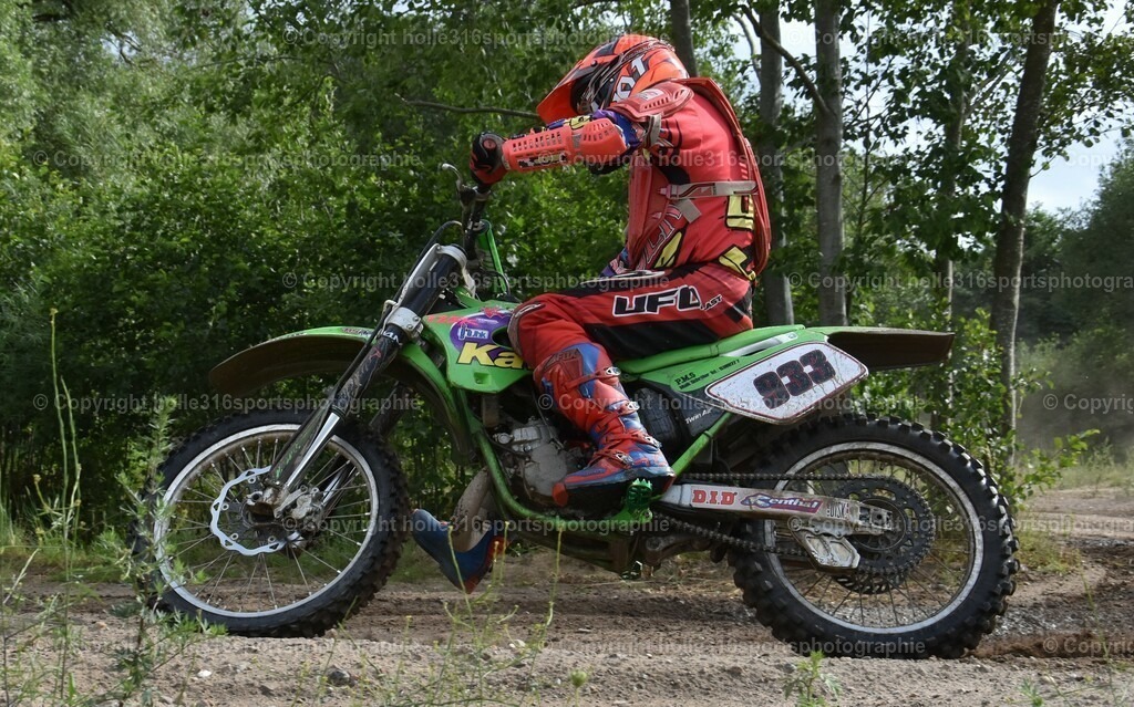 DSC_0313 (2) | Sportfotografie , Motorsport, Motoross, Reitsport, Mointainbike, Enduro,
Landschaft , Outdoor, Eventfotografie, Landschaft, Bilder online bestellen - Realisiert mit Pictrs.com