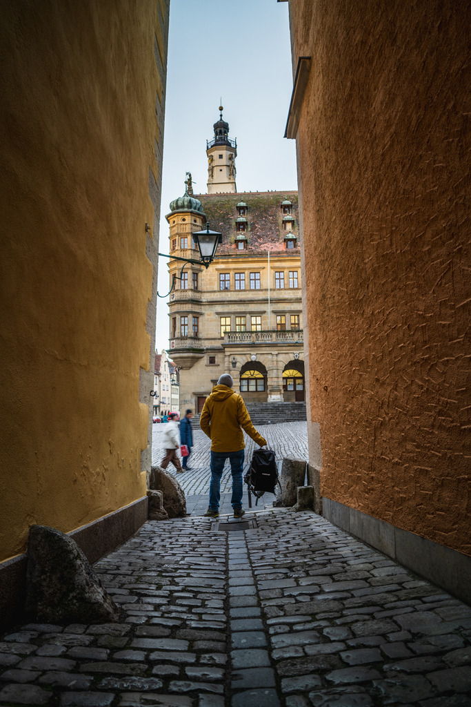 DSC07461 | Rothenburg ob der Tauber. Nur hier gibt es Exklusive und passend zur Jahreszeit Ihr Wandbild, T-Shirt, Tasse und alles was das Rothenburg Herz begehrt. - Realisiert mit Pictrs.com