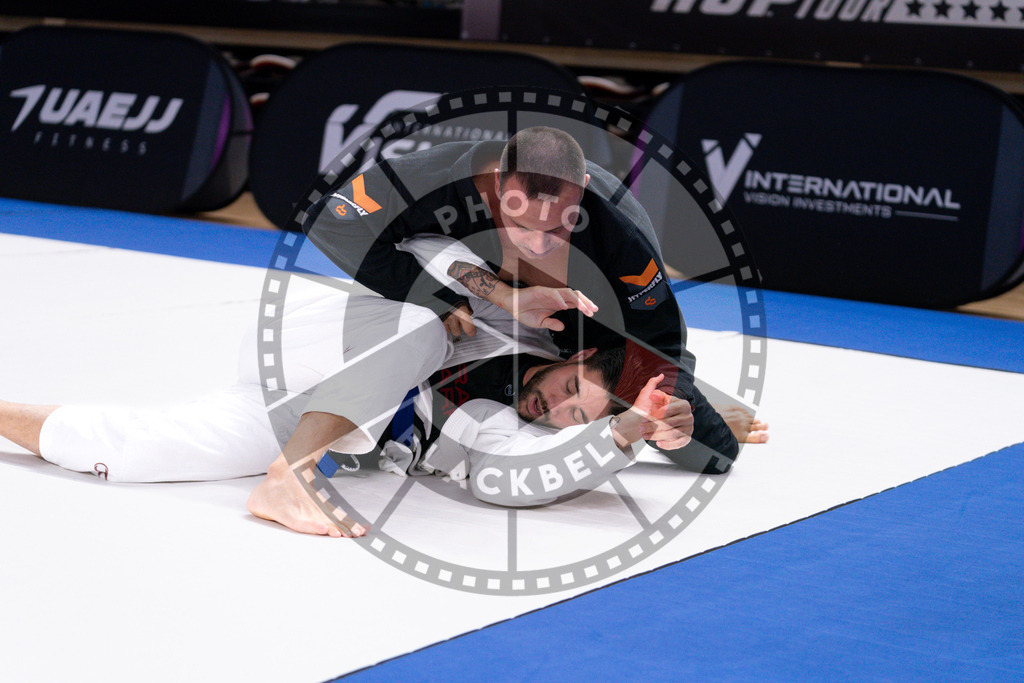 20241013PBB2435 | Athletes compete during the AJP Tour Europe Continental Jiu-Jitsu Amateurs & Masters Championship on October 13, 2024 in Almere near Amsterdam, Netherlands. © Chiara Dazi / photoblackbelt