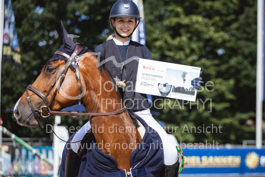 240714_BHO_M2-Spr-1-204 | Deine schönsten Turniermomente als professionelle Fotos! Entdecke hochwertige Pferdesport-Fotografie im Online-Shop. Jetzt Fotos finden & bestellen!