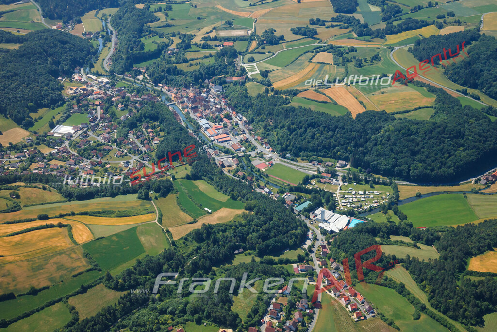 Luftbild von  Waischenfeld - Luftaufnahme wurde 2013 von https://frankenair.de mittels Flugzeug (keine Drohne) erstellt - die Geschenkidee