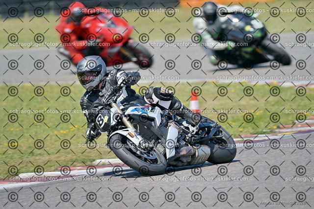 26BT01-1535 | 008 - Realisiert mit Pictrs.com
