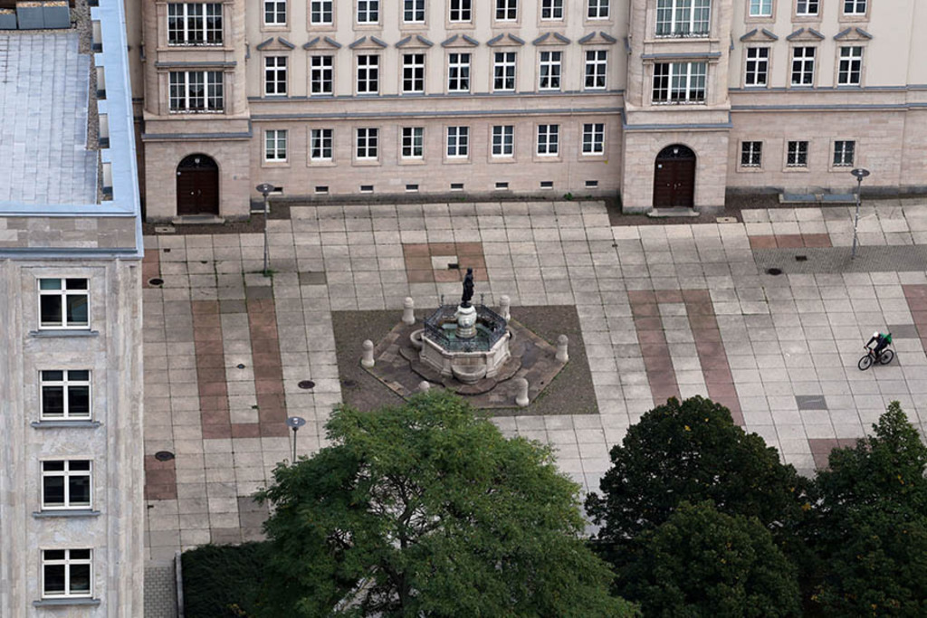 Foto: Leipzig - Mägdebrunnen | Das Team hinter BILDLEXIKON LEIPZIG bündelt historische wie aktuelle Informationen über die Stadt Leipzig in Text und Bild auf einer Plattform und stellt diese der interessierten Öffentlichkeit zur Verfügung.