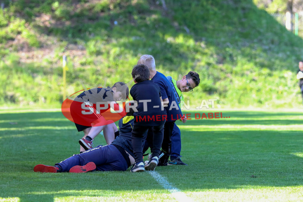 AUSTRIA U15 - MEXICO U15 | Kinder ; AUSTRIA U15 - MEXICO U15 am 29.04.2022 in Arnoldstein
(Sportplatz), AUSTRIA, (Photo by Ernst Krawagner sport-fan.at) - Realisiert mit Pictrs.com