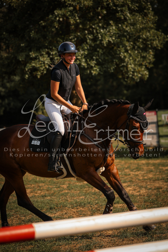 13.FrPfA00171 | Leoni Ertmer Photography - Realisiert mit Pictrs.com