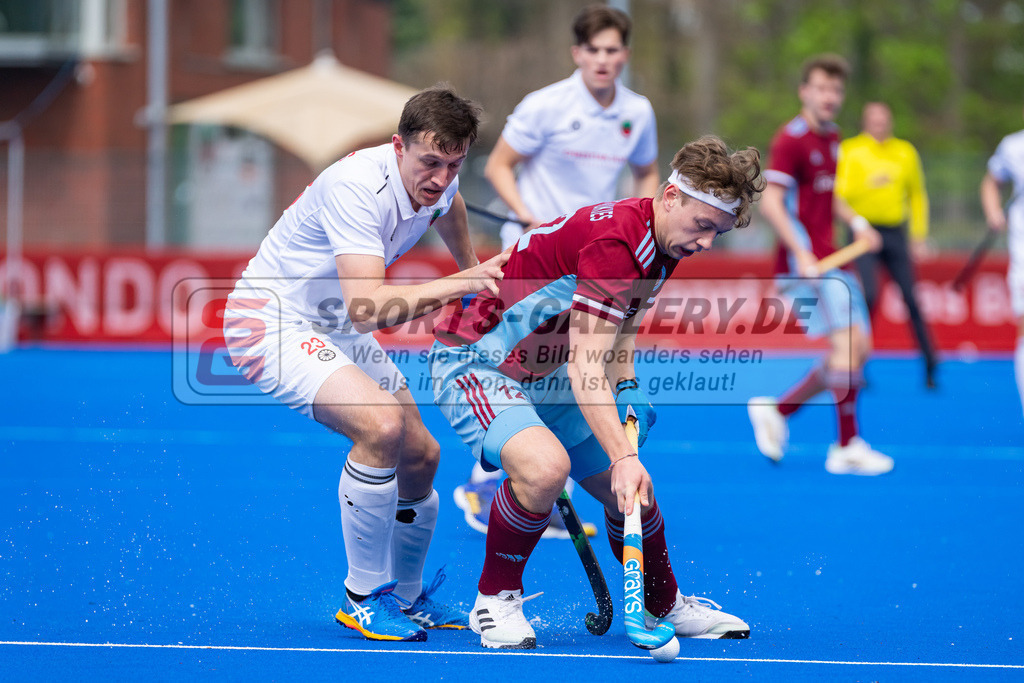 HK_20230415_106845 | 1. Bundesliga Herren Crefelder HTC - UHC Hamburg am 14.4.2023 Crefelder HTC, Krefeld , Boomes Anton ( Crefelder HTC #23 ) , Schmidt-Didlaukies Tom ( UHC Hamburg #12 )