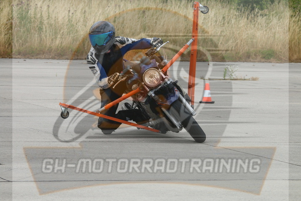 IMG_3228 | gh-motorradtraining-foto.de - Realisiert mit Pictrs.com
