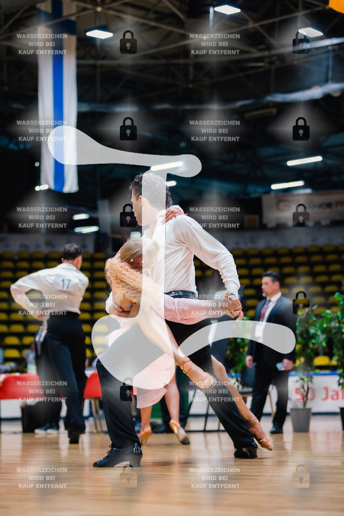 Hessen Tanzt WDSF Open Youth Latin 6th (16) Vakaris Bilcius _ Urte Pabrezaite (Lithuania)-2025-05-17-2774 | Webshop for digital downloads and prints of dance sport, event & show photographer Julian Link - Realisiert mit Pictrs.com