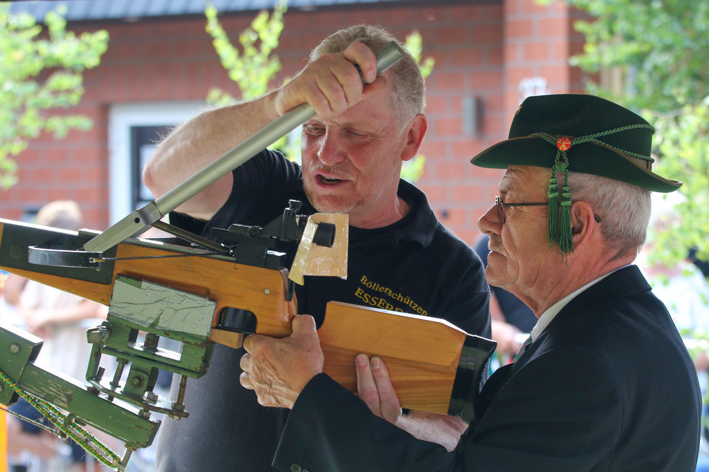 top-top.de-250627-098 | Foto, Video, Fotografie, Videografie, Fotobox, DJ, Discjockey, Musik, Musikbox, Veranstaltung, Photobooth, Amazon, Ebay, Buchtipp, Bestseller, Autor, Verlag, Buch, Wesel, Hamminkeln, NRW, Dinslaken, Rees, Drohne, Hochzeit, Party, Fotobox, Wesel, Fotograf