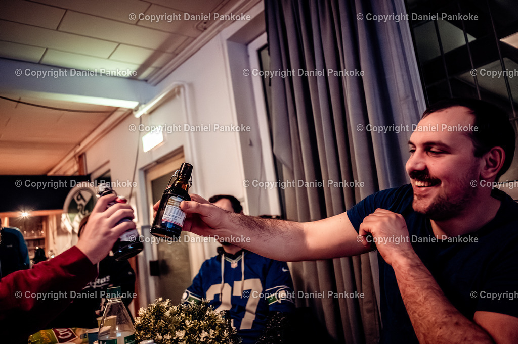 Superbowl 60 Watchparty Sealords Flensburg (35 von 50) | dp-photography - Realisiert mit Pictrs.com