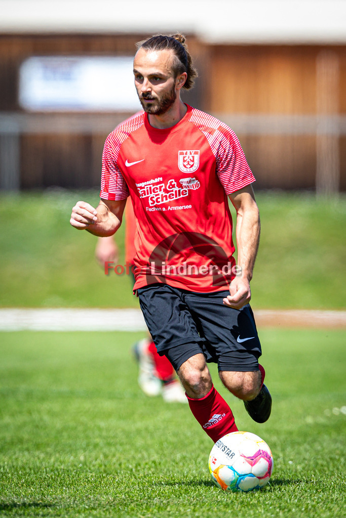 TSV Peißenberg vs Lenggrieser SC | Abstiegs Qualifikationsrunde Kreisliga Gruppe C, TSV Peißenberg vs Lenggrieser SC, 20240504,
Johannes JUNGMANN (TSVP 10) in Aktion,
2024-05-04 in Peißenberg (Sportplatz Peißenberg)
Johannes JUNGMANN (TSVP 10)
Copyright: WolfgangxLindner www.foto-lindner.de