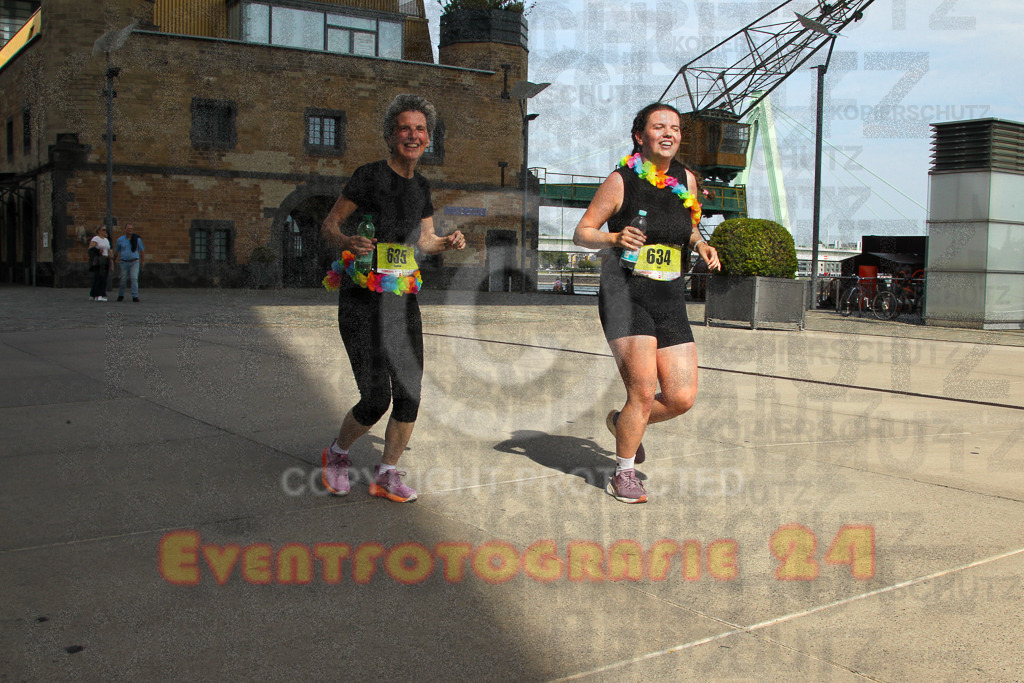 250920_1339_EV4_6378 | Sportfotografie im Rhein-Sieg Kreis, Köln, Bonn, NRW, Rheinland Pfalz, Hessen, etc. Unser Tätigkeitsfeld umfasst den Laufsport vom Volkslauf über den Marathon, Duathlon, Triathon bis zum Ultralauf wie Kölnpfad Ultra oder Schindertrail.
