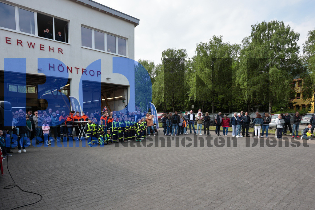 SES_KINFEU20250503-22 | bond - Realisiert mit Pictrs.com