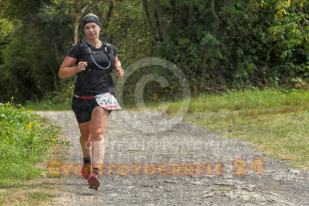 250830_1404_EV4_4300 | Sportfotografie im Rhein-Sieg Kreis, Köln, Bonn, NRW, Rheinland Pfalz, Hessen, etc. Unser Tätigkeitsfeld umfasst den Laufsport vom Volkslauf über den Marathon, Duathlon, Triathon bis zum Ultralauf wie Kölnpfad Ultra oder Schindertrail.