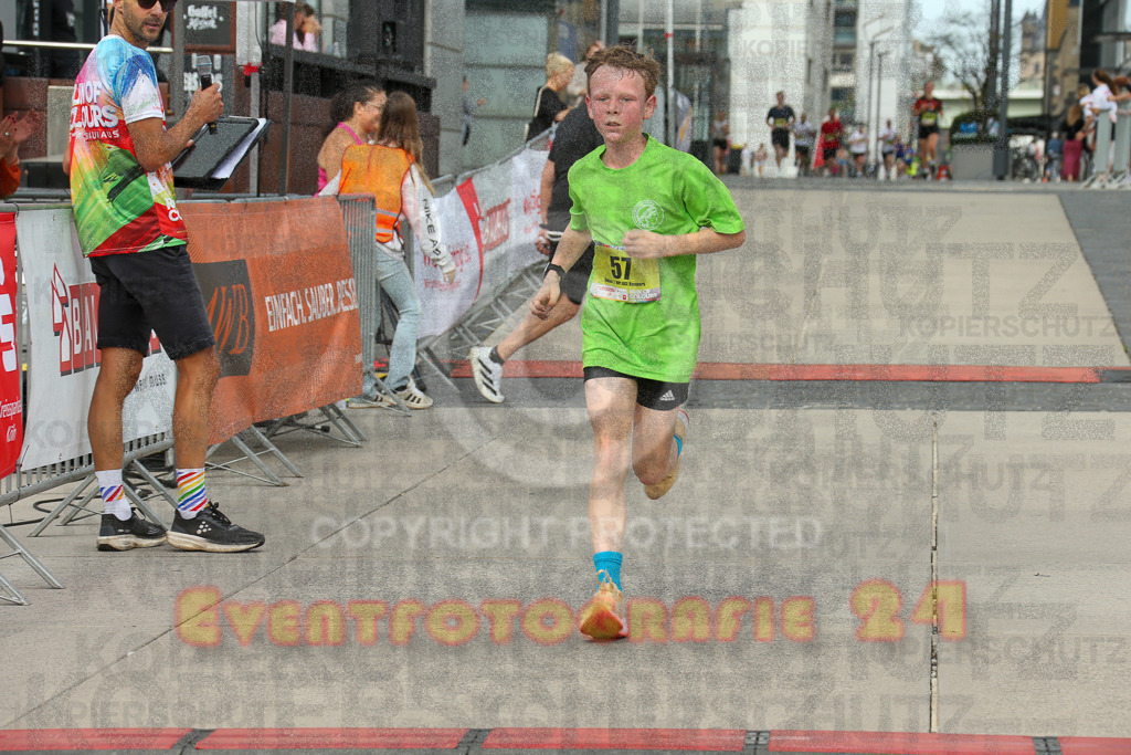 250920_1322_EX1_4157 | Sportfotografie im Rhein-Sieg Kreis, Köln, Bonn, NRW, Rheinland Pfalz, Hessen, etc. Unser Tätigkeitsfeld umfasst den Laufsport vom Volkslauf über den Marathon, Duathlon, Triathon bis zum Ultralauf wie Kölnpfad Ultra oder Schindertrail.