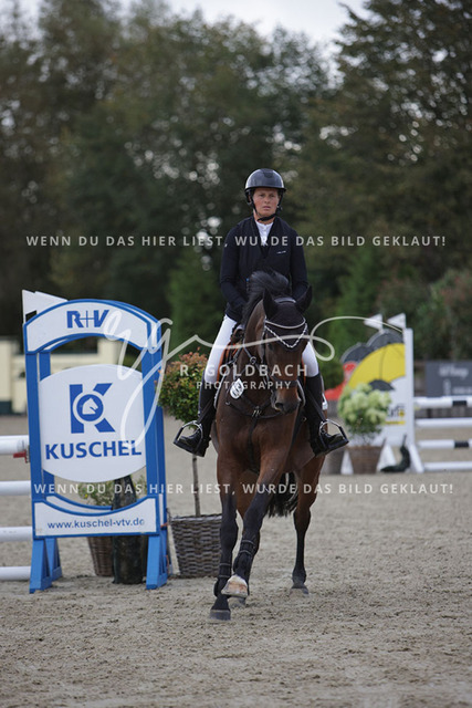 1J2A8599Henrike Blohm_ Natalma P._ Kn775_ Havekost | Foto- und Videografie für alles rund ums Pferd. Hochwertige Bilder und Videos vom Spring- und Dressurreiten, Voltigieren & mehr. Jetzt aktuelle Veranstaltungen und Preise im Shop ansehen. - Realisiert mit Pictrs.com