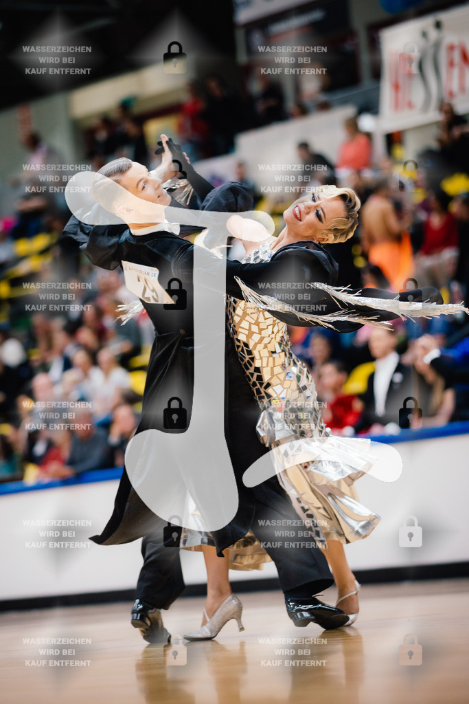 Hessen Tanzt WDSF International Open Standard 3rd (29) Romans Dobrecovs _ Violetta Levchenko (Latvia)-2025-05-17-8739 | Webshop for digital downloads and prints of dance sport, event & show photographer Julian Link - Realisiert mit Pictrs.com