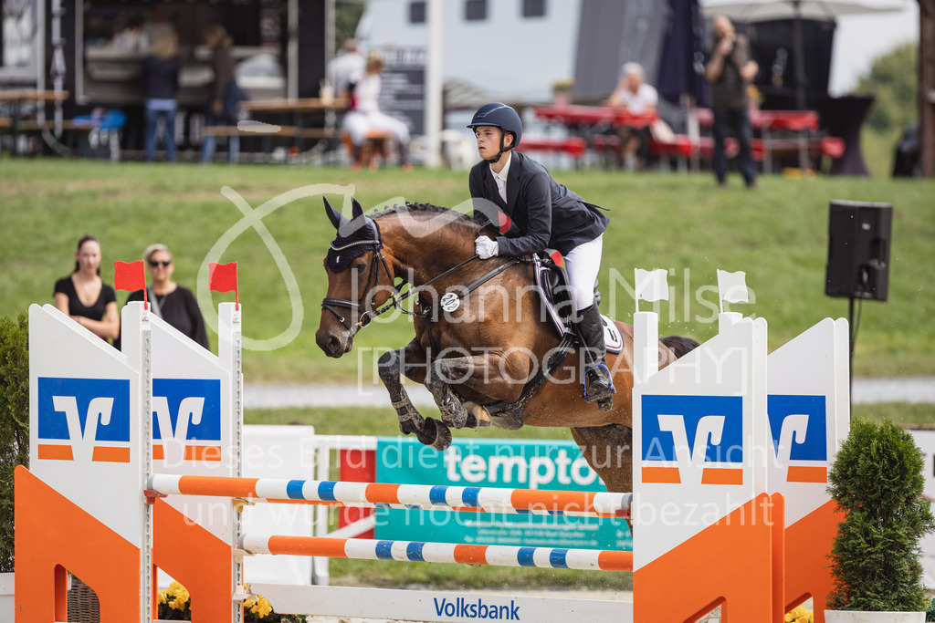 230728_BHO_A1-Stil-1-140 | Deine schönsten Turniermomente als professionelle Fotos! Entdecke hochwertige Pferdesport-Fotografie im Online-Shop. Jetzt Fotos finden & bestellen!