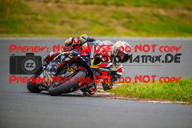 MaZZes_FotoMatrix_240726_6007705_8760 | STK