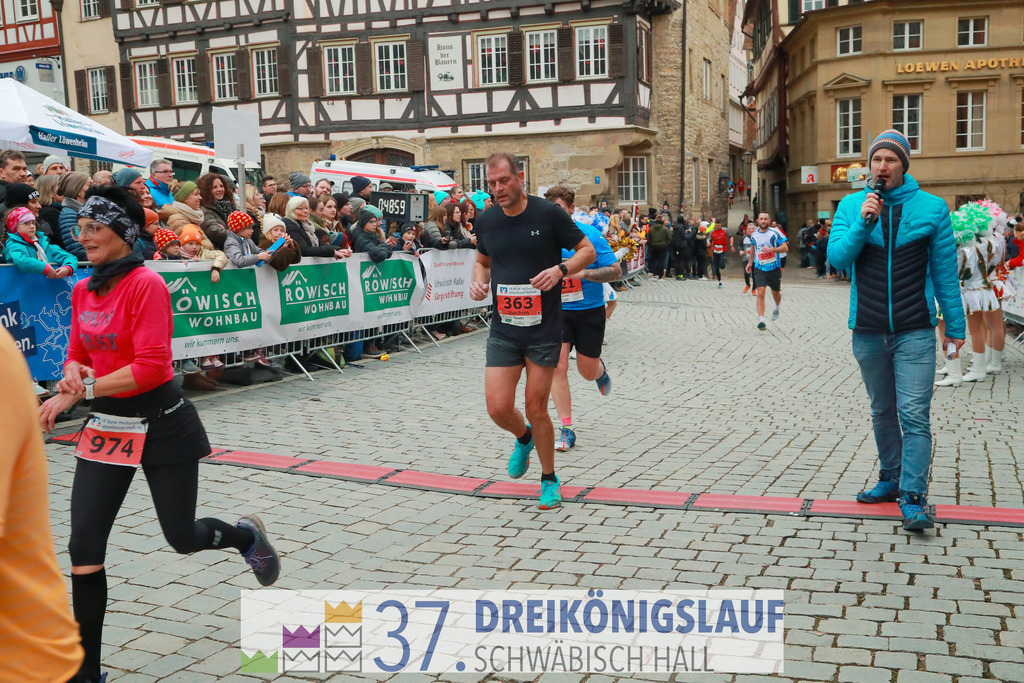 VR Bank Hauptlauf 10000m | 3 Koenigslauf 2023 - Realisiert mit Pictrs.com