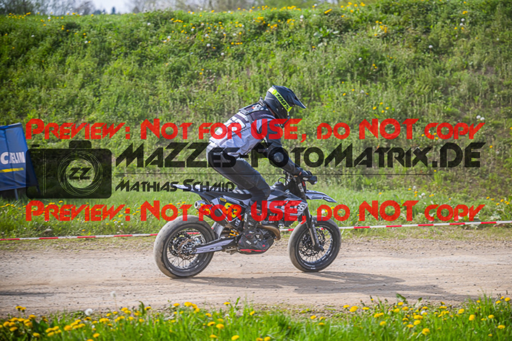 MaZZes_FotoMatrix_230507_0242 | S2