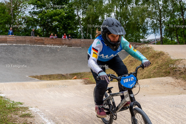 BayBMX2026-05385 | Fotogalerie von Thomas Dettweiler mit Eventbildern und lizenzfreien Fotos. Perfekt als Wandbild, für Büro, Website oder private Nutzung. - Realisiert mit Pictrs.com