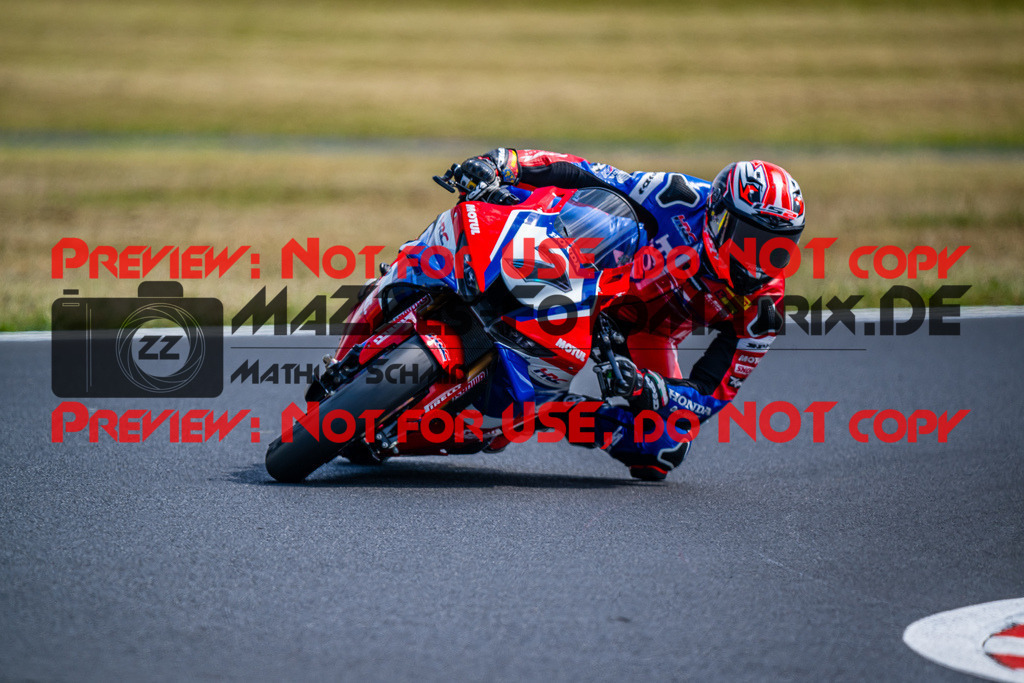 MaZZes_FotoMatrix_240719_6007705_7768 | SBK