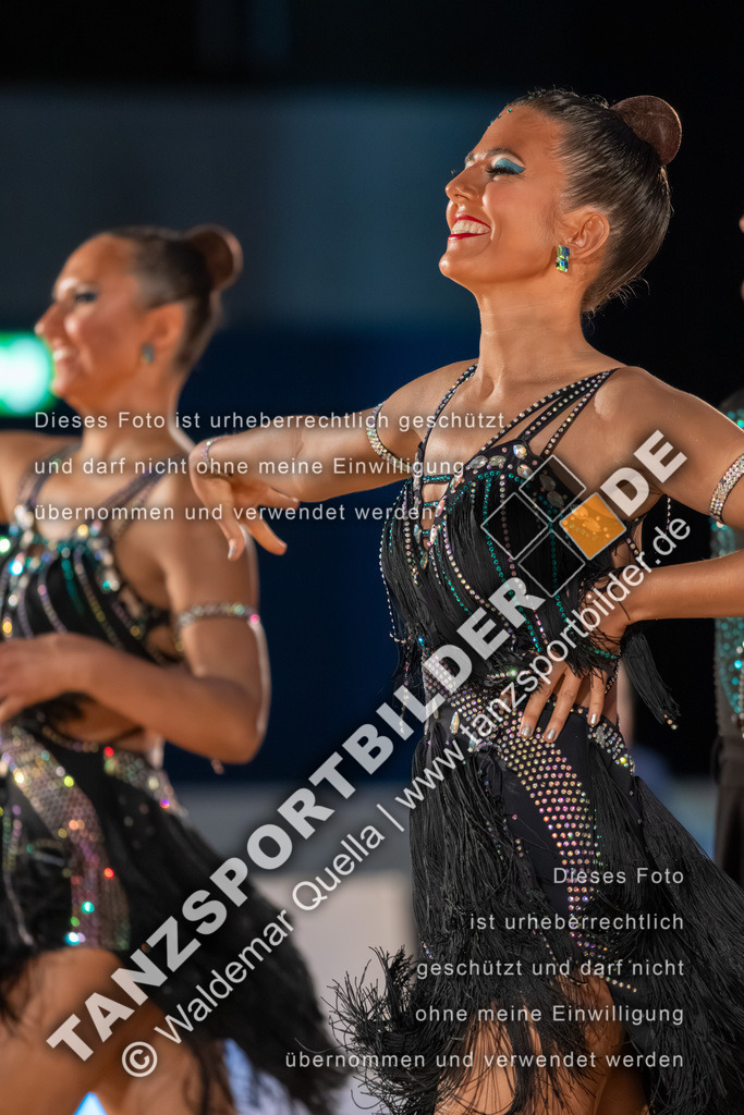 20260321-01397 | Hier finden Sie Tanz Bilder vom Latein und Standard Formationen tanzen. Sportbilder vom Tanzsport. Schöne Fotos und von Weltmeisterschaft, Europameisterschaft, Bundesliga, Regionalliga, Oberliga und Landesliga sowie von GOC Stuttgart, DanceComp, WM Bremen