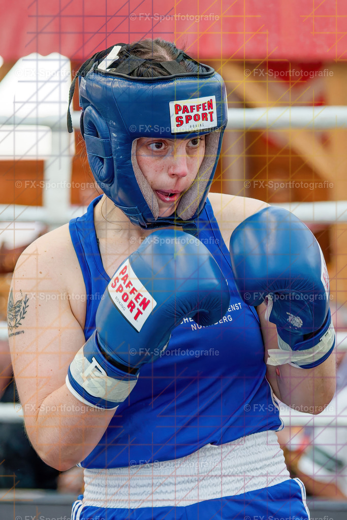Boxkampf Frauen 12 | Sportfotos und Eventgalerien von FX-Sportfotografie: Fußball, Basketball, Futsal, American Football und weitere Sportarten ansehen und direkt bestellen. - Realisiert mit Pictrs.com