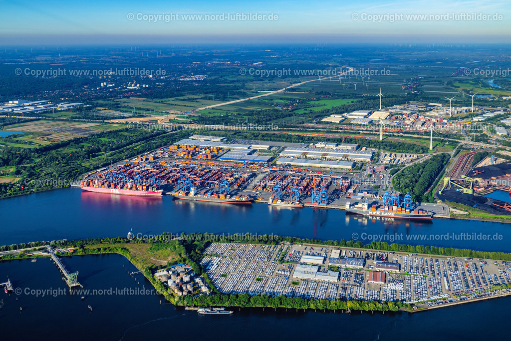 Hamburg_Altenwerder_Container_Terminal_ELS_9549070923 | HAMBURG 21.08.2023 Containerterminal HHLA Container Terminal Altenwerder (CTA) am Ufer der Elbe im Stadtteil Altenwerder in Hamburg. // Container Terminal HHLA Container Terminal Altenwerder (CTA) on the Elbe riverbank in the Altenwerder part of Hamburg in Germany. Foto: Martin Elsen