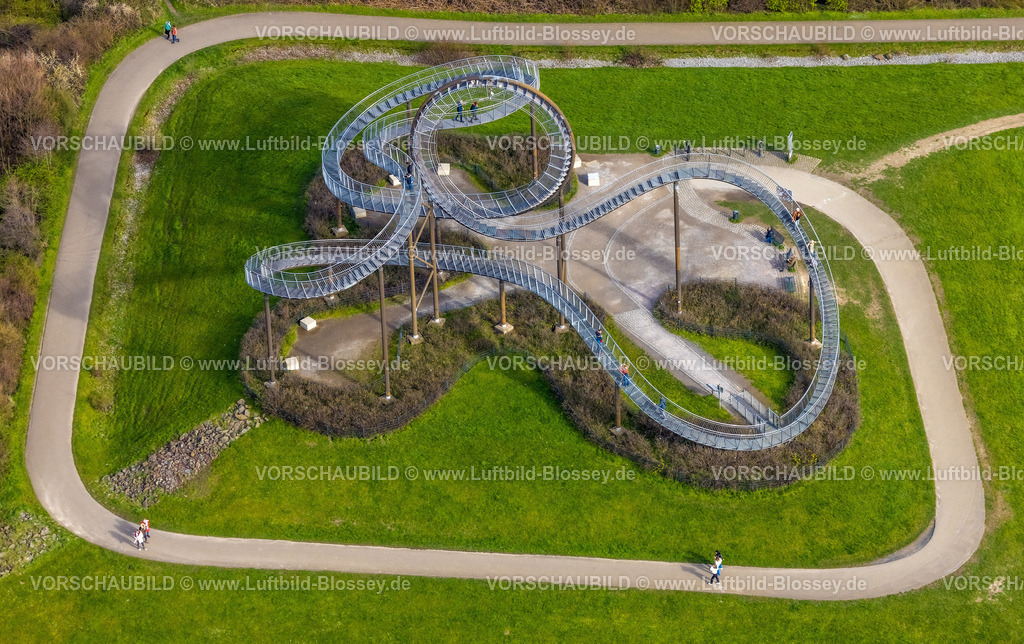 Duisburg230302569 | Luftbild, Tiger and Turtle - Magic Mountain Sehenswürdigkeit, Heinrich-Hildebrand-Höhe, Wanheim-Angerhausen, Duisburg, Ruhrgebiet, Nordrhein-Westfalen, Deutschland