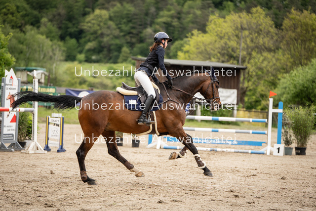 Bad_Meinberg_07056 | saradresslerfotografie - Realisiert mit Pictrs.com