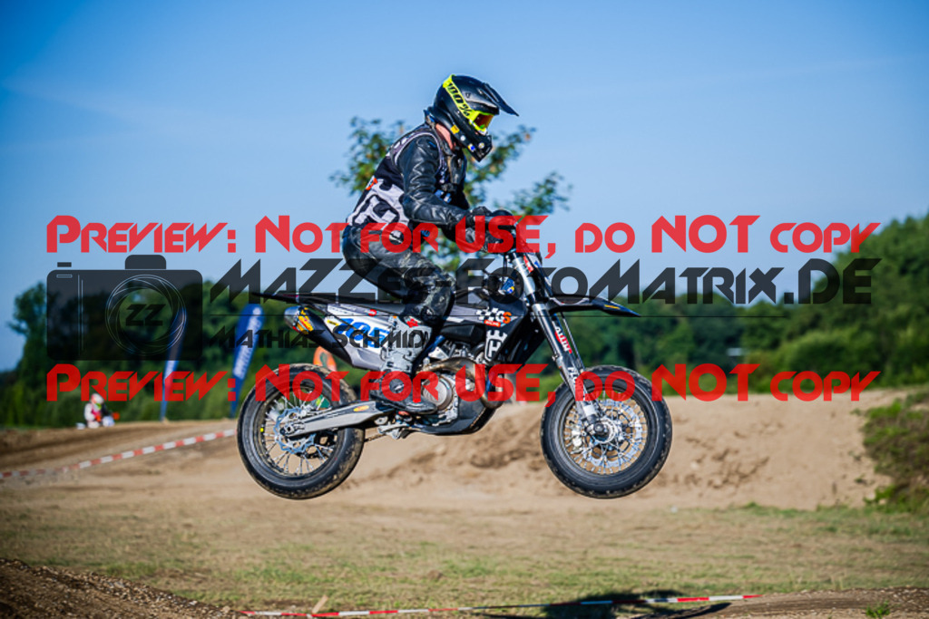 MaZZes_FotoMatrix_220904_2834 | S3