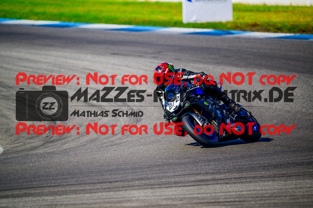 MaZZes_FotoMatrix_240520_6007705_2703 | WEISS