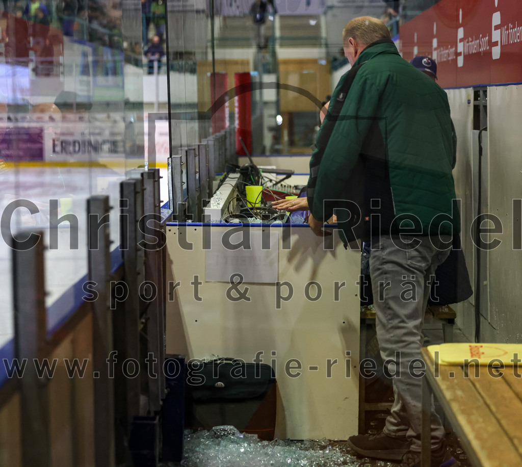 2023-10-29_071_TSV_Erding_gegen_TSV_Peissenberg | Erding, Deutschland, 29.10.2023:
Eishockey, Bayernliga Vorrunde 2023 / 2024, 5. Spieltag, TSV Erding gegen TSV Peißenberg, Endergebnis: 

Foto: Christian Riedel / fotografie-riedel.net