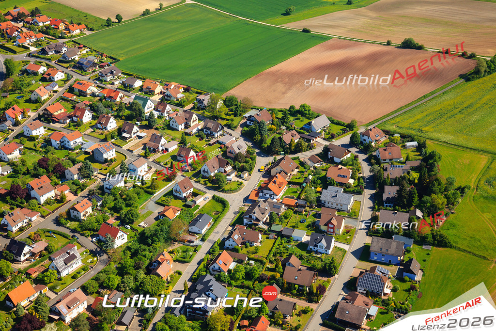 Die Luftaufnahme Tueschnitz - Küps wurde vom UL-Flugzeug (keine Drohne) aus fotografiert.Hohe Druck- Auflösung-die Geschenkidee!