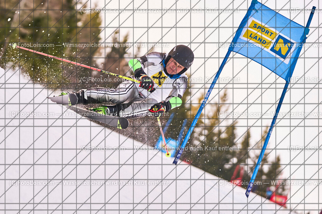 ALP1003_MastersCup-RTL-II_LKHF_Sigmund Karl | NÖ Raiffeisen MastersCup, Jugend - Damen - Herren, Riesentorlauf-Rennen 2 auf der Fuchswaldpiste in Lackenhof am Ötscher, durchführender Verein: Schiklub Lackenhof, So 9. Februar 2025.