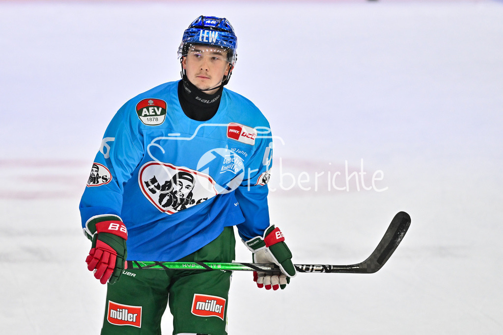 ERC Ingolstadt - Augsburger Panther | im Bild Moritz ELIAS (Augsburger Panther #46) beim warmmachen vor der Partie / DEL: ERC Ingolstadt - Augsburger Panther, Saturn Arena am 03.11.2024