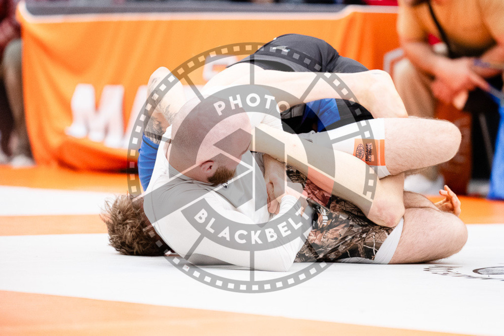 20251122PBB15575 | Athletes compete during the Grappling Industries Berlin Jiu-Jitsu and Grappling Championship, on November 22, 2025 in Berlin, Germany. © photoblackbelt
